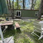 Camptel Poconos Lodging
